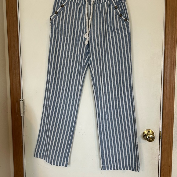 NWOT Sapphire Red Medium pull on linen blue & White nautical/boat pants/coastal - Picture 1 of 16